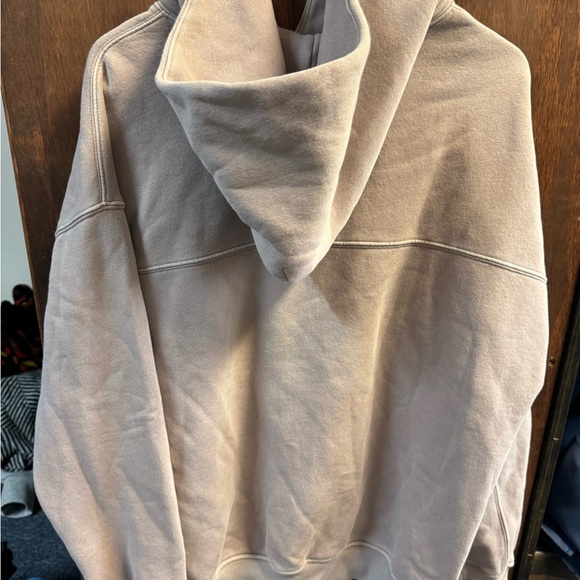 Abercrombie & Fitch Light Pink Hoodie - Picture 3 of 3